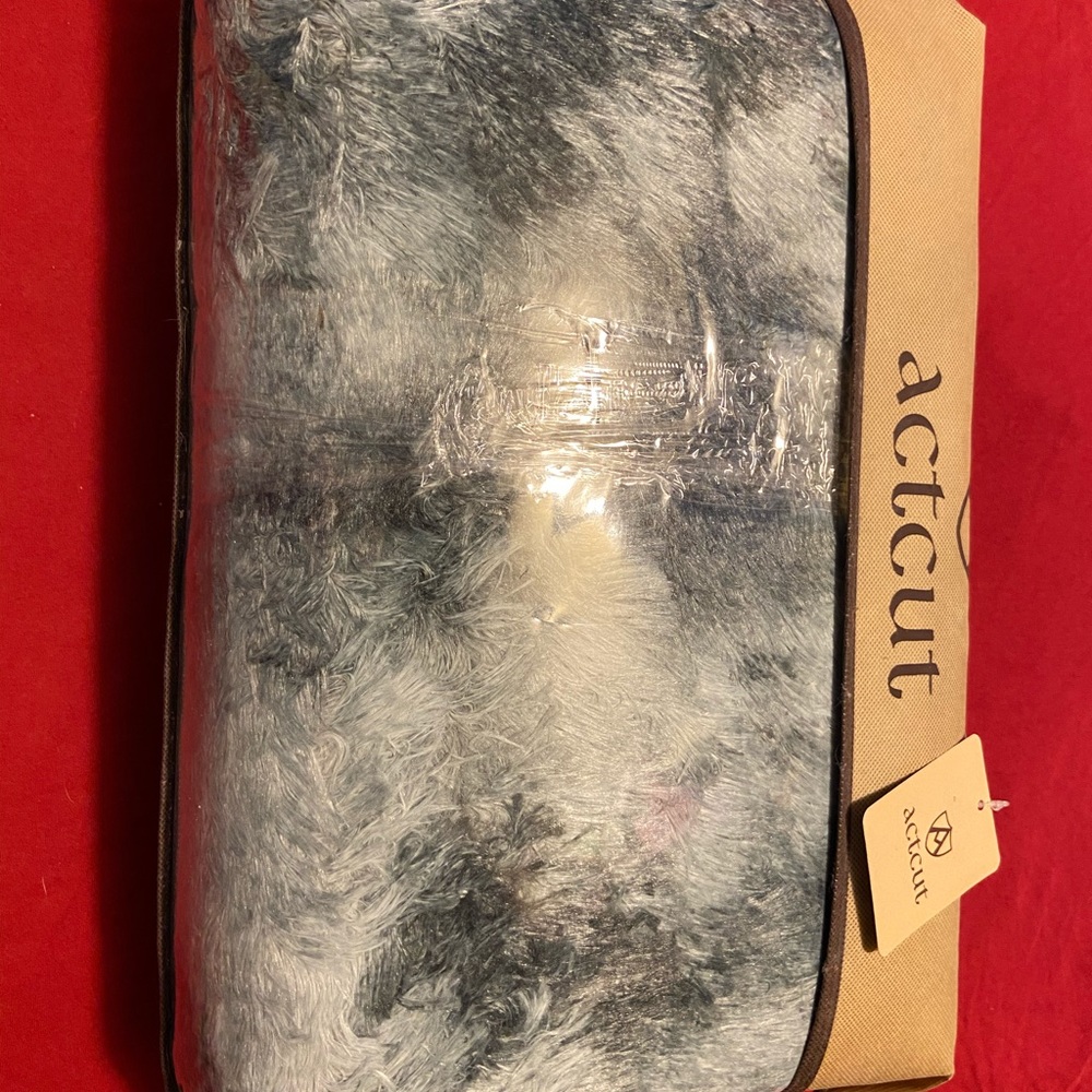 Area rug